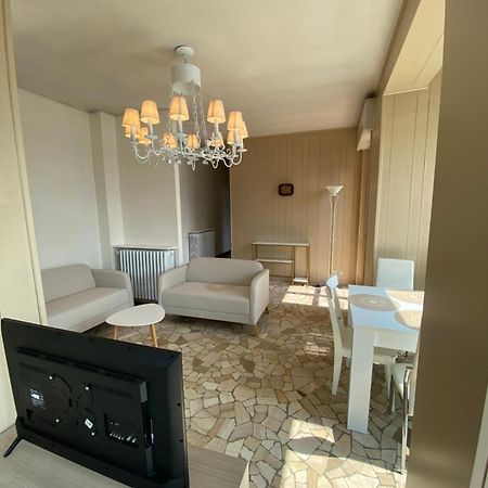 Como Lake Panorama Apartment Cadenabbia Екстер'єр фото